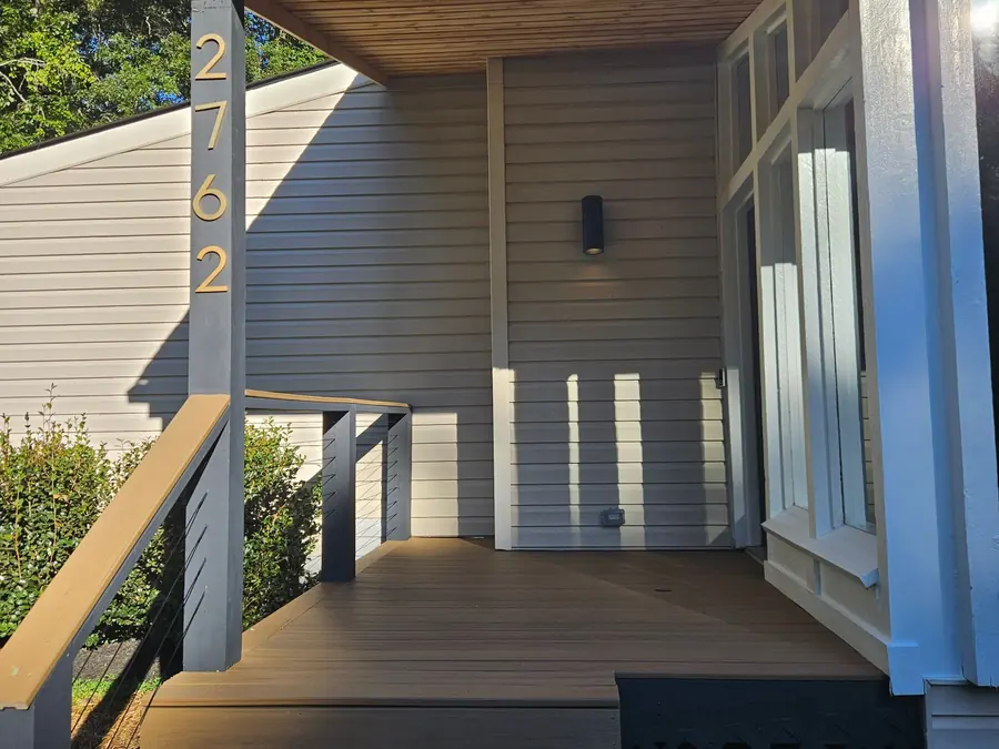 Deck, Porch or Both? What Fits Your Georgia Home